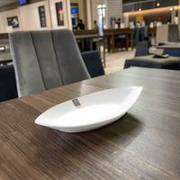 Assiettes de restaurant modernes en mélamine, écologiques, incassables, en forme de feuille, pour les fêtes, vente en gros