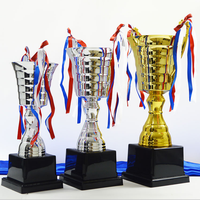 Fournitures professionnelles conçues pour médailles de football de première qualité, trophée, tasses gonflables, trophée