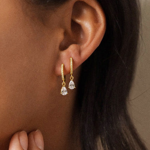 Orecchini a Cerchio Geometrici a Goccia per Donne, Gioielli Minimalisti Versatili per Uso Quotidiano - Product Image 2