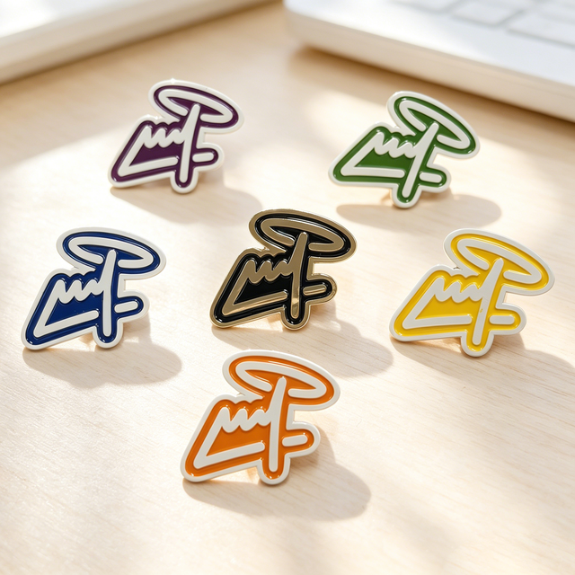 Manufacture Minimalist Creative Line Pattern Metal Badge Casual Daily Wear Accessory Same Mold Custom Soft Enamel Pin