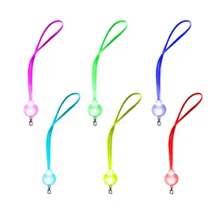 ไฟ LED สายคล้องคอแฟชั่นจี้สายคล้องคอเรืองแสงในที่มืดแฟชั่นระยะไกล TPU Lanyards