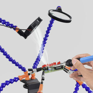 Lupa 3x con Lámpara y Ventilador, 6 Brazos Articulados, Clip <span class=keywords><strong>Auxiliar</strong></span> para Soldadura y Mantenimiento, Base con Clips - Product Image 3