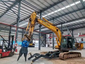 Desmantelador Hidráulico para Excavadoras Hemei, Pinza para Desmantelar Automóviles, Procesador de Automóviles en Chatarra - Product Image 5