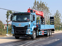 Camion de transport lourd Dongfeng Liuqi 6x4 avec grue montée Palfinger, grue télescopique hydraulique de 12 tonnes pour camion
