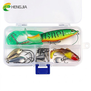 Kit de Señuelos de Pesca Portátiles al por Mayor para Agua Dulce y Salada, con Hélices de Superficie, Señuelos Duros, Gubias Blandas, Gusanos, Anzuelos y Caja de Aparejos - Product Image 1