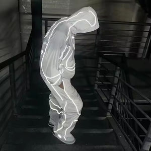 Nuevo Conjunto Deportivo Personalizado con Logotipo, Chaqueta con Capucha y Cremallera Reflectante, Pantalones Deportivos, Cortavientos de Nailon para Hombre - Product Image 3