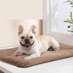 Source Factory Wholesale Self <strong>Heating</strong> Pad Reflects Body <strong>Heat</strong> Extra Warm Thermal Pet Pad Washable <strong>Dog</strong> Bed Crate Bed Mat Blanket - Product Image 1