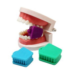 Jouets à mâcher en silicone personnalisés, cubes carrés, anneaux de dentition pour bébés de 0 à 24 mois, unisexe, soins dentaires - Product Image 1