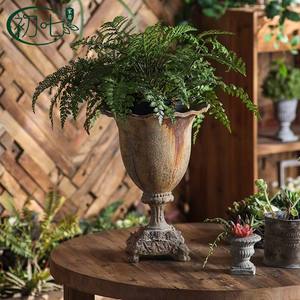 Maceta de estilo europeo antiguo para jardín exterior, con acabado en óxido desgastado, maceta alta para plantas verdes. - Product Image 1