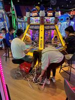 Machine de jeu d'amusement à pièces de monnaie Dream Castle, pousse-pièces, grue à griffes, avec fonction de pousse-pièces pour les enfants de 3 à 8 ans