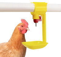 YYX LM106 Abreuvoir à ressort rouge pour volailles, type distributeur d'eau pour oiseaux et cailles, à prix de gros, pour poulets de chair