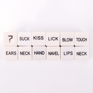 Ot-Juego de 2 piezas de dados sexuales para adultos, juego de dados divertidos personalizados con posición <span class=keywords><strong>sexy</strong></span> de 12 lados en color blanco y negro - Product Image 5
