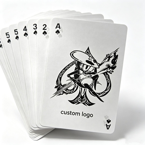 Cartes à jouer de luxe en gros, grises, gaufrées, avec finition mate personnalisée – Cartes à jouer sur mesure - Product Image 1