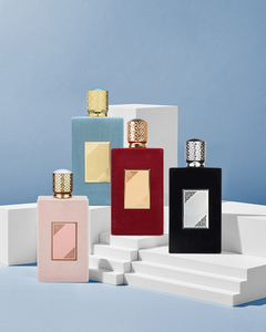 <span class=keywords><strong>Profumo</strong></span> di Lusso Personalizzato con Logo, Fragranza Floreale Fresca e Duratura 100ml, <span class=keywords><strong>Profumo</strong></span> per la Casa <span class=keywords><strong>Fai</strong></span>-<span class=keywords><strong>da</strong></span>-<span class=keywords><strong>Te</strong></span> per Donne - Product Image 1