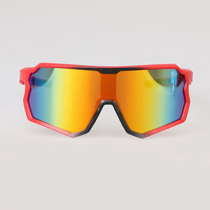 Lunettes de soleil de sport unisexes tendance 2025, OEM, haute qualité, protection UV400, monture intégrale carrée, couleurs Pantone disponibles, vert - Product Image 2