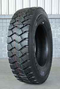 Pneu de camion multi-usages 245/70R17.5 avec un profil de bande de roulement polyvalent pour une utilisation sur des conditions routières variées - Product Image 2