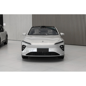 NIO ET7 2024, Sedán Eléctrico <span class=keywords><strong>de</strong></span> Lujo con Tracción en las Cuatro Ruedas, 75 kWh, 480 kW, 850 Nm, 505 km NEDC, Usado, Fabricado en China - Product Image 2