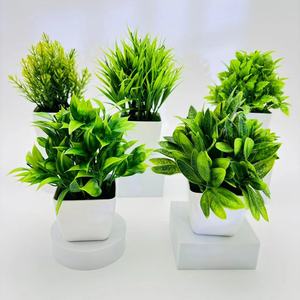 Planta Artificial Verde Bonsái de 20 cm de Altura, Simulación de Planta en Maceta para Decoración del Hogar - Product Image 3