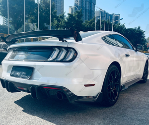 Faldas laterales negras del difusor trasero del labio delantero de fibra de carbono de alta calidad para Mustang 18-23 Laridas modificadas - Product Image 5