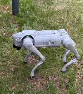 Robot chien quadrupède Unitree Go2 Pro avec radar laser 4D, navigation IA, longue autonomie de la batterie, utilisé pour la recherche en laboratoire et l'éducation - Product Image 6