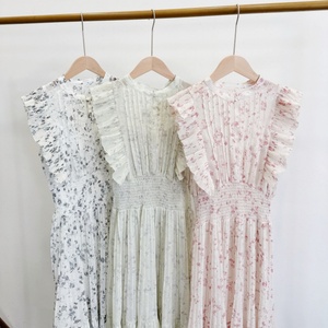 Váy voan xếp ly cổ tròn tay bồng dáng xòe eo cao tôn dáng in họa tiết dành cho nữ - Product Image 3