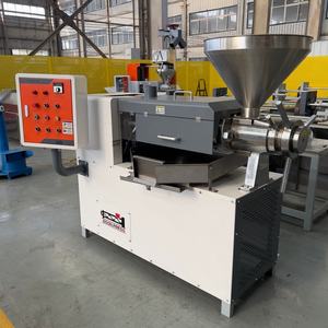 Presse à huile automatique Dingsheng à faible encombrement pour l'extraction d'huile d'arachide et de graines de tournesol - Product Image 3