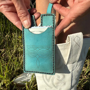Cartera de bota estilo western con correa de gancho, hecha a mano, tarjetero, billetera para cordones de bota, regalo para conciertos de rodeo - Product Image 4