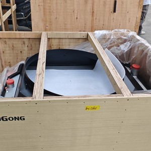 Высокопроизводительный оригинальный радиатор <span class=keywords><strong>Liugong</strong></span> 60C5666, механические комплектующие, заводская цена для запчастей тяжелой техники - Product Image 2