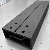 Poutre transversale en fibre de carbone haute résistance, légère, résistante à la déformation, finition sergé mate, tailles personnalisées pour laser à fibre CNC industriel