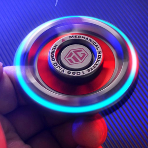 <span class=keywords><strong>Fidget</strong></span> <span class=keywords><strong>Spinner</strong></span> Kim Loại Sáng Bóng, Con Quay Ngón Tay Phát Sáng, Đồ Chơi Giảm Stress EDC, Quà Tặng Con Quay Cho Người Lớn, Đồ Chơi Quay Trên Bàn - Product Image 4