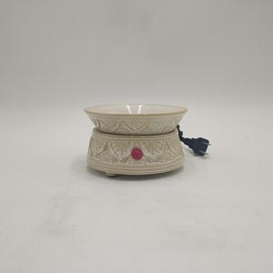 Calentador de velas de plata enchufable eléctrico 2 en 1 y placa de <span class=keywords><strong>cera</strong></span> de cerámica con Quemador de aceite <span class=keywords><strong>para</strong></span> uso doméstico o de oficina - Product Image 1