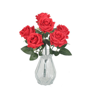 Bouquet de roses artificielles Jessie, 6 têtes, fleurs en soie rouges pour la décoration de la maison et des mariages - Product Image 5