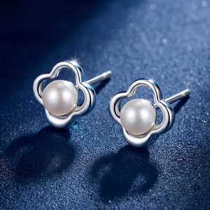 Pendientes de Perlas con Trébol de Cuatro Hojas en Plata S925, Joyería con Flores Huecas para Mujer, Uso Diario, Regalo - Product Image 2