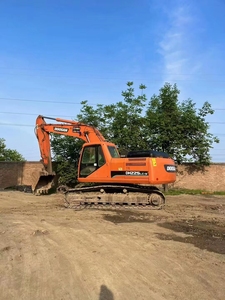 Excavadora Usada Doosan DH225 DX225lc de 22.5t, Certificada por CE y EPA, Bomba Hidráulica KYB, Motor Doosan, Martillo Hidráulico Daewoo - Product Image 4