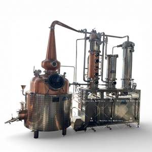 Alambic en cuivre de 5000L, nouvelle machine à <span class=keywords><strong>Jagermeister</strong></span>, équipement de distillerie, pompe à alcools, machine à distiller en acier inoxydable, fabrication de liqueurs - Product Image 1