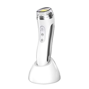Dispositivo Portátil de Rejuvenecimiento Facial con Tecnología de Matriz de Puntos, Resistente al Agua, para Tensar la Piel y Eliminar Arrugas - Product Image 1