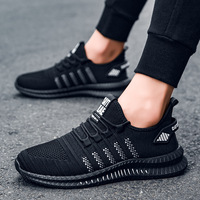 Vente en gros de chaussures de sport décontractées respirantes de grande taille pour hommes, chaussures de course et de marche légères pour l'extérieur.