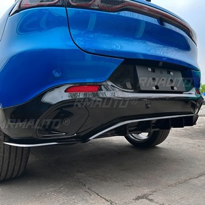 Lèvre de pare-chocs arrière, séparateur de pare-chocs arrière, diffuseur, protection de pare-chocs pour Alfa Romeo Tonale 2023+ Kit carrosserie Accessoires auto - Product Image 4