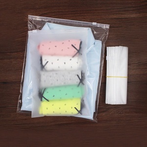Bolsas de Polietileno Autosellables al por Mayor para Ropa Interior, Calcetines y Prendas de Vestir. Bolsas Transparentes con Cierre Hermético para Empacar Ropa - Product Image 4