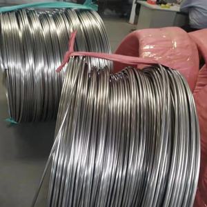 Tavlı 304 dikişsiz paslanmaz çelik bobin tüp 1/4 "<span class=keywords><strong>OD</strong></span> X 0.035" duvar, parlak kaplama, soğutma ve HVAC sistemleri için - Product Image 1