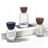 Flacon de parfum transparent plat pour voiture, boîte de parfum, pots cosmétiques, atomiseur 30ml 50ml 100ml, emballage vide en verre pour flacon de parfum