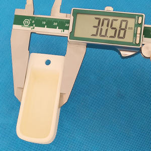 <span class=keywords><strong>Creuset</strong></span> en corindon d'alumine 99,8% Al2O3 avec queue et œillet pour la frittage de pièces en céramique, céramique industrielle - Product Image 4