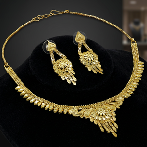 Venta al por mayor 14K 18K 24K Micro Gold Plated Forming Necklaces Set, Conjunto de joyería tradicional, Latón Micro Gold Filled Fashion Jewelry. - Product Image 1