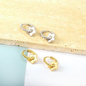 Boucles d'oreilles pendantes étoiles épaisses hypoallergéniques tendance, vente en gros, boucles d'oreilles créoles torsadées en acier inoxydable pour femmes - Product Image 5