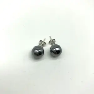 Fábrica fornecedor prata hematita 6mm contas stud brinco plugues brinco para as mulheres