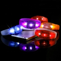 Interactif A MENÉ LE Bracelet Léger Rougeoyant Son Bracelet LED Télécommandé
