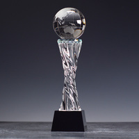 Trophée sportif personnalisé en verre, cristal et résine avec gravure laser – Récompense durable pour le basketball, le golf, le soccer et le football