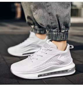 Fashion Breathable Soft Sole Lace up air Cushion Lightweight Basketball Sports Customized Men Running Shoes - Product Image 4