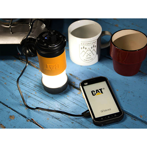 Lampe utilitaire rechargeable extensible CAT avec base magnétique, 225 lumens - Product Image 2