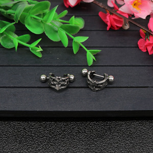 Pendientes Huggie de yunnique, pendientes de aro geométricos huecos con forma de estrella de acero de titanio para hombres y mujeres - Product Image 3